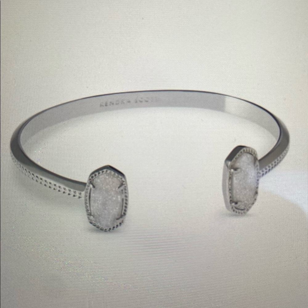 KENDRA SCOTT ELTON SILVER CUFF BRACELET